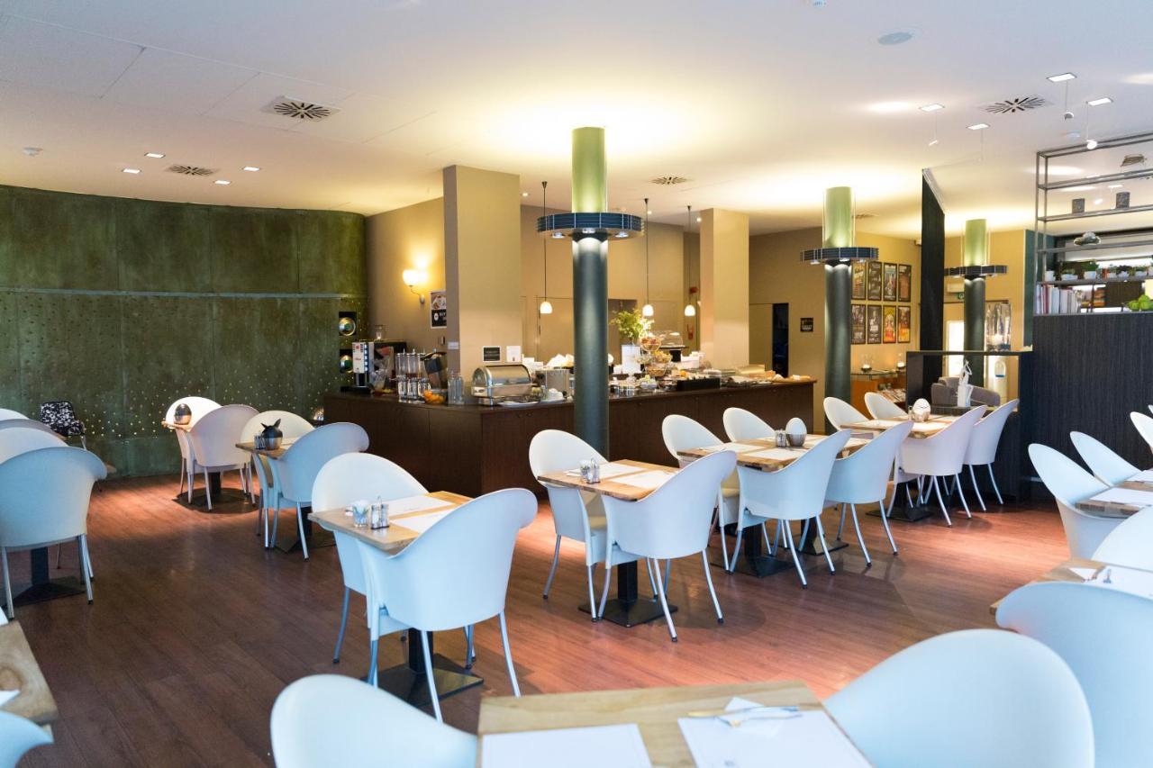 Hotel Docklands Antwerp Luaran gambar
