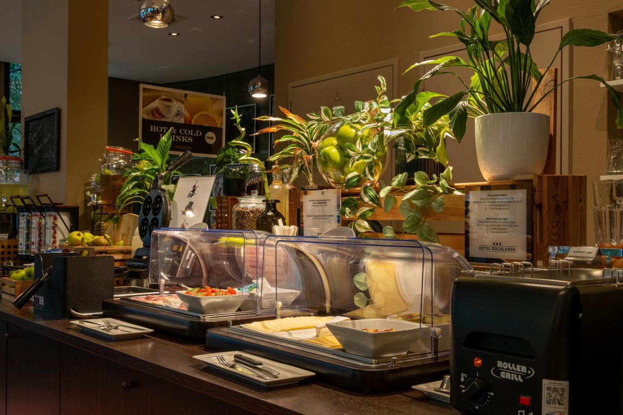 Hotel Docklands Antwerp Luaran gambar